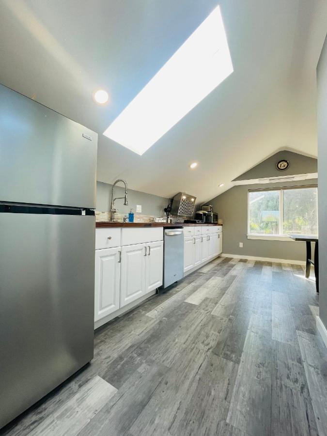 Green Lake 1St Line Home B With Central Air Conditioners ซีแอตเทิล ภายนอก รูปภาพ